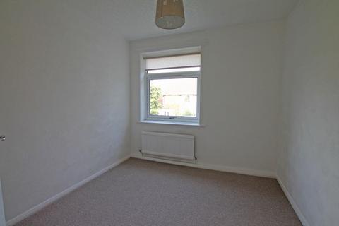 2 bedroom flat to rent, Dale Court, Dale Road, HU14