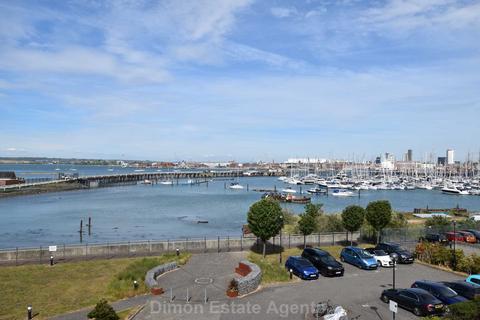 2 bedroom flat for sale, Mumby Road, Gosport