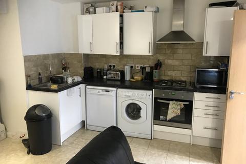 undefined, Liverpool Rd, Luton LU1
