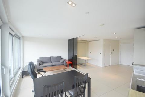 Studio to rent - Bezier Apartments, 91 City Road, Old Street, Shoreditch, London, EC1Y