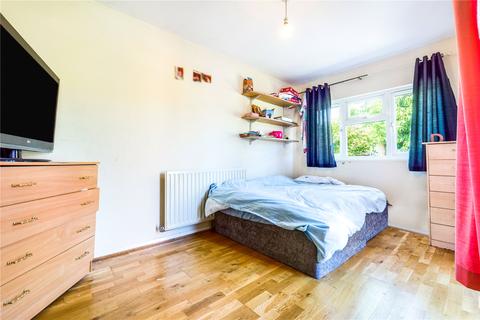 3 bedroom semi-detached house to rent - Warnford Road, Tilehurst, Reading, Berkshire, RG30