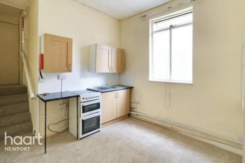 1 bedroom flat to rent, Kensington Place, Newport