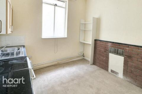 1 bedroom flat to rent, Kensington Place, Newport