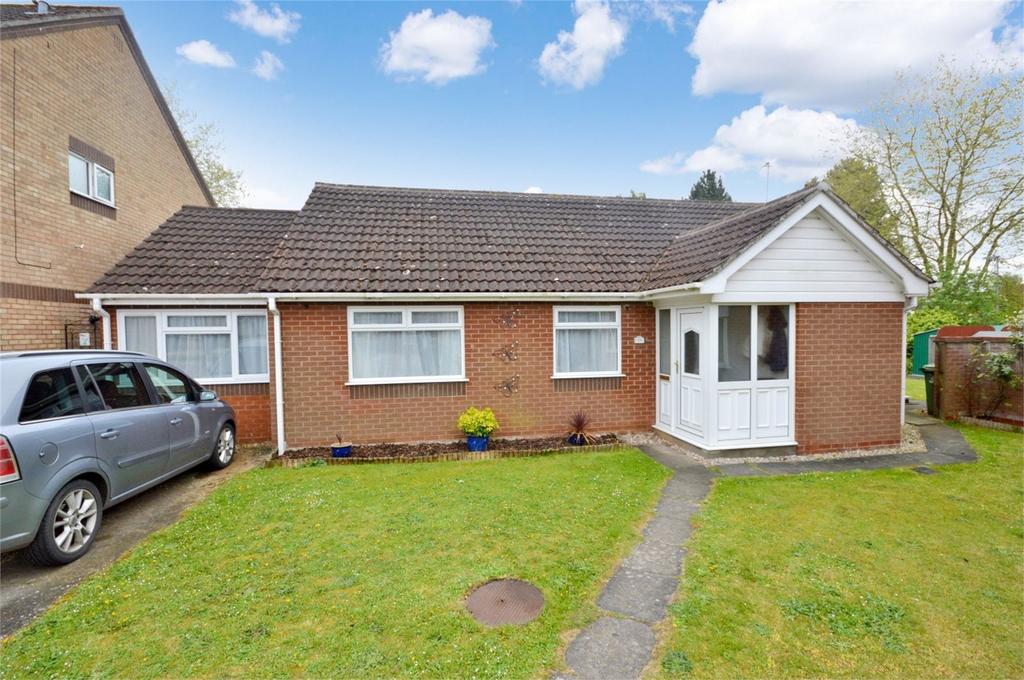 Wenman Court, Chapel Break, Norwich, Norfolk 4 bed detached bungalow