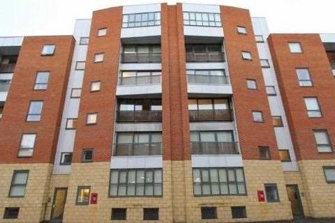 2 bedroom apartment to rent, Epworth Street, Liverpool