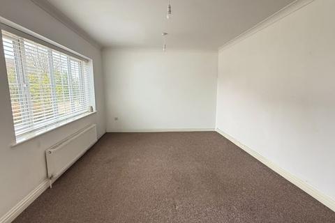 3 bedroom detached house to rent, Holly Close, Manea, March