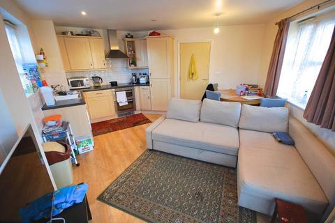 2 bedroom flat to rent, BRIDGE COURT, STANLEY ROAD, HARROW, MIDDLESEX, HA2 8FB