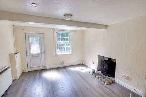 2 bedroom terraced house to rent, Chalford, Westbury