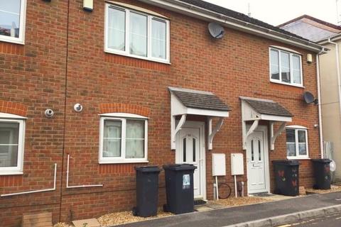 2 bedroom terraced house to rent, Spring Road, Bournemouth