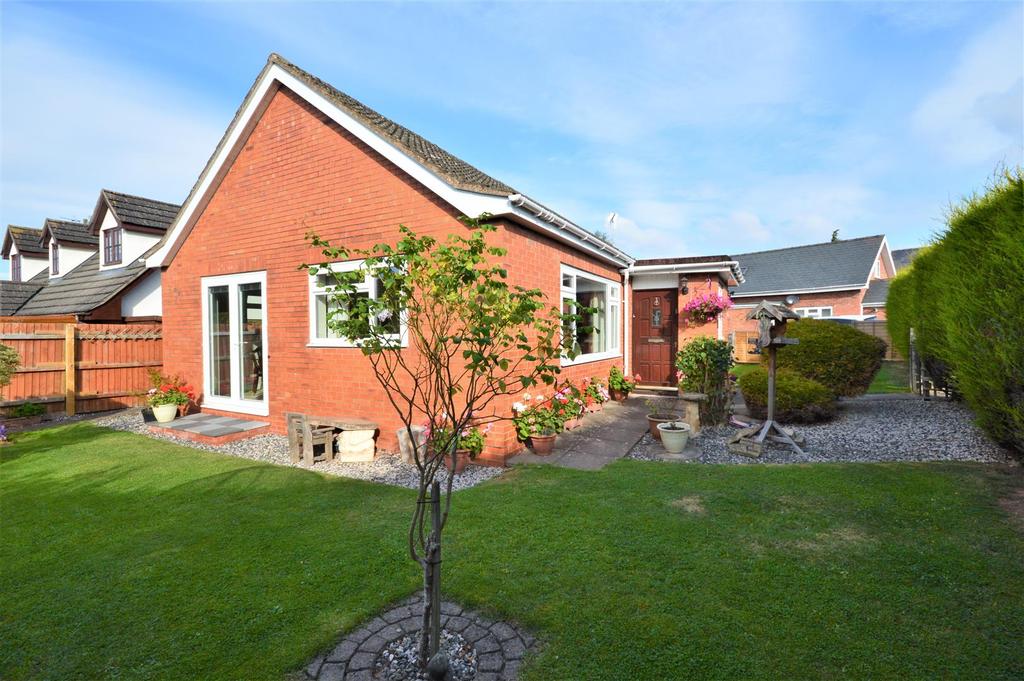 Whitehouse Close, Marden, Hereford 4 bed detached bungalow £270,000