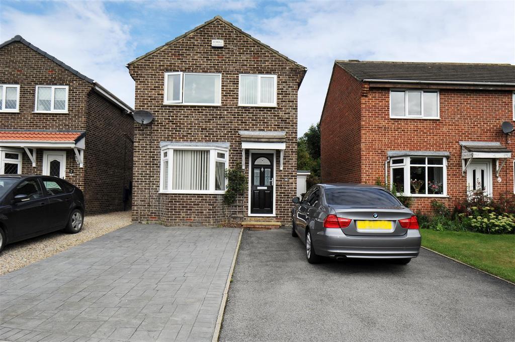 Brompton Park, Brompton On Swale 3 bed detached house £186,000