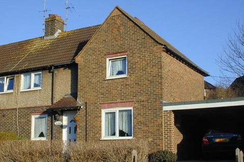 4 bedroom semi-detached house to rent, The Crescent, Bevendean