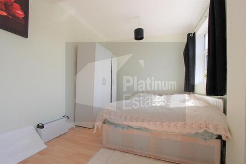 undefined, Elizabeth Ride, Edmonton N9
