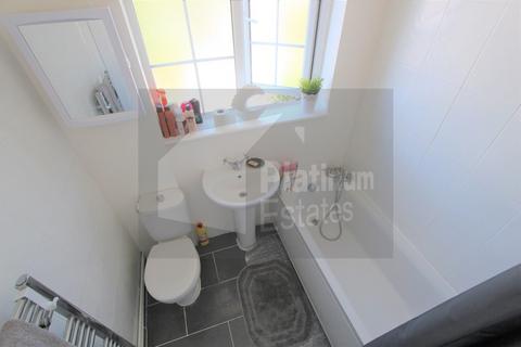 undefined, Elizabeth Ride, Edmonton N9