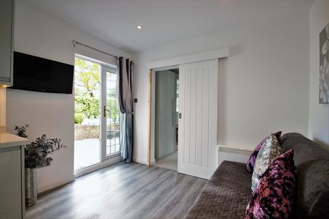 1 bedroom flat to rent, Holly Road, Orpington, BR6