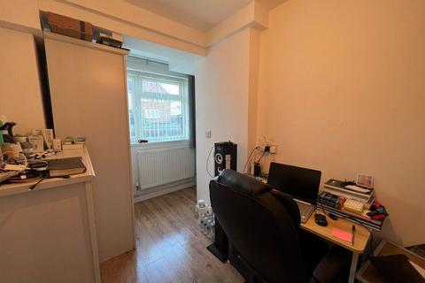 1 bedroom in a house share to rent, Filton Avenue, Bristol