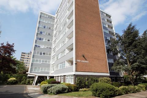 3 Bed Flats For In Ealing Latest Apartments Onthemarket 3 Bedroom Apartment For The Cedars Heronsforde