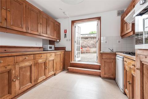 3 bedroom maisonette to rent, Essex Road, Islington, London, N1
