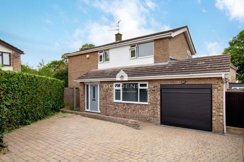 3 bedroom detached house for sale, Peace Road, Colchester CO3