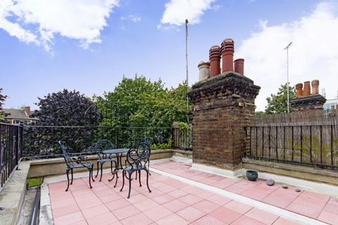 1 bedroom flat to rent, Queenstown Road, Battersea, SW8