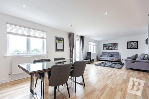 2 bedroom apartment for sale, Lynmouth Gardens, Chelmsford, Essex, CM2