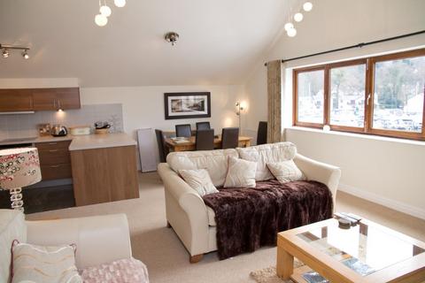 2 bedroom apartment for sale - 32 Windward Way, Windermere Marina, Bowness on Windermere, Cumbria, LA23 3BF