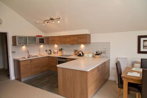 2 bedroom apartment for sale - 32 Windward Way, Windermere Marina, Bowness on Windermere, Cumbria, LA23 3BF