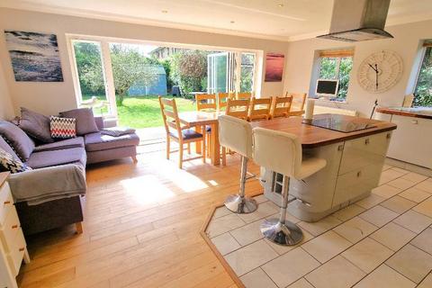 5 bedroom detached house for sale, Swains Road, Bembridge, Isle of Wight, PO35 5XS