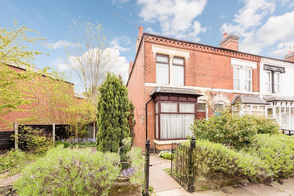 Hampton Court Road, Harborne, Birmingham, B17 9AF 2 bed end of terrace