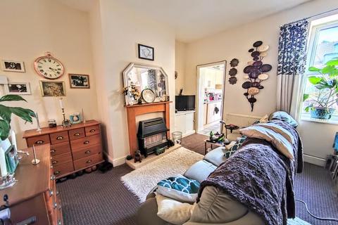 2 bedroom terraced house for sale - Lorne Crescent, Carlisle