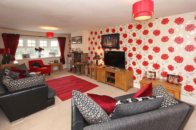 BOBBINGTON, Six Ashes Road 4 bed semidetached house £345,000