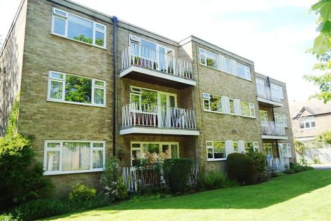 2 bedroom apartment to rent, Westfield Park, Hatch End