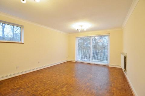 2 bedroom apartment to rent, Westfield Park, Hatch End