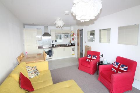 1 bedroom apartment to rent, Marina Villas, Trawler Road, Maritime Quarter, Swansea, West Glamorgan, SA1 1FZ
