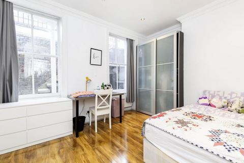 3 bedroom flat to rent, W1U