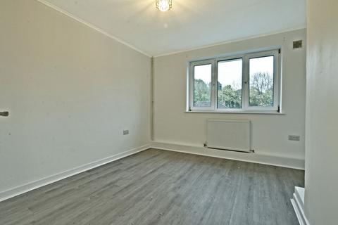 2 bedroom maisonette to rent, Vernon Crescent, Barnet EN4