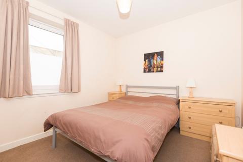 2 bedroom flat to rent, King Street, City Centre, Aberdeen, AB24