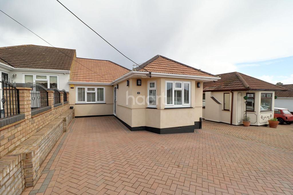 Clarence Road, Benfleet 3 bed bungalow £350,000