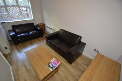 2 bedroom mews to rent, Bavaria Road, Upper Holloway