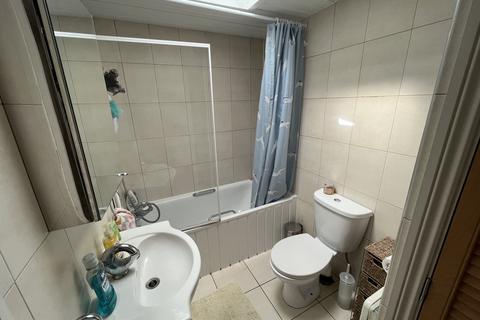 2 bedroom mews to rent, Bavaria Road, Upper Holloway