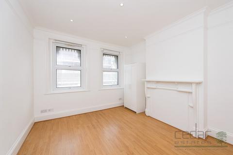 4 bedroom flat to rent, West End Lane, West Hampstead NW6