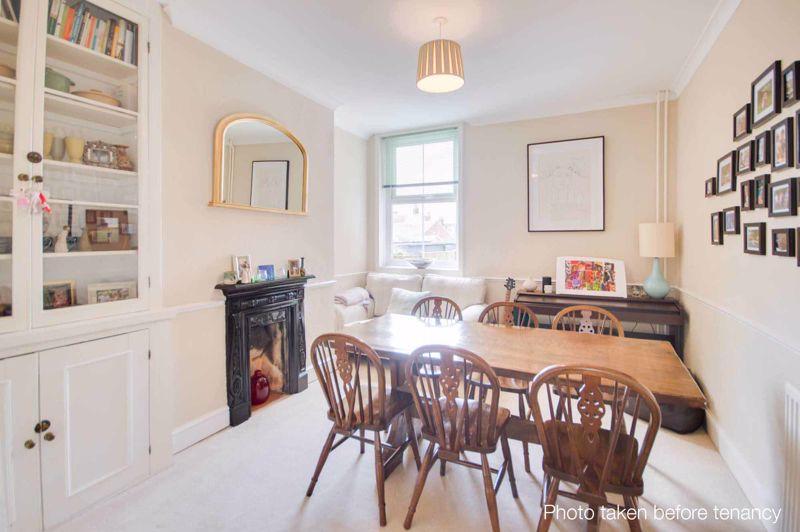 Nunnery Fields, Canterbury CT1 3 bed semidetached house for sale £