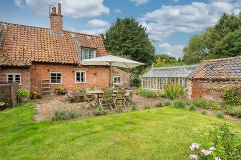 3 bedroom detached house for sale, Hall Farm Lane, Henstead, Beccles