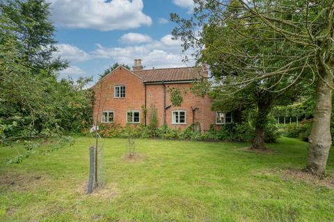 3 bedroom detached house for sale, Hall Farm Lane, Henstead, Beccles