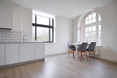 2 bedroom flat to rent, Cambridge House, Mayes Road, Haringay, N22