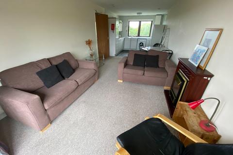 3 bedroom flat to rent, North Meggetland, Craiglockhart, Edinburgh, EH14
