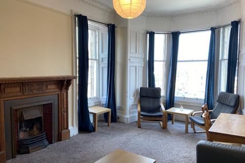 3 bedroom flat to rent, Montpelier Park, Bruntsfield, Edinburgh, EH10