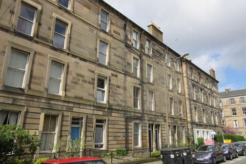 3 bedroom flat to rent - Oxford Street, South Side, Edinburgh, EH8