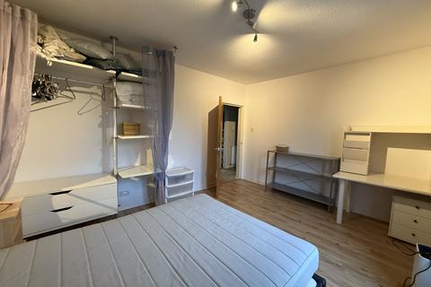 2 bedroom flat to rent, Abbotsford Place, West End, Dundee, DD2