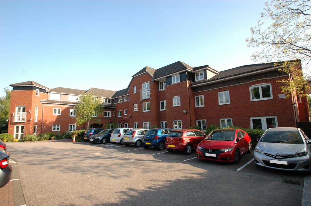 Mallard Court, Long Lane, Upton, Chester, CH2 2 bed apartment for sale